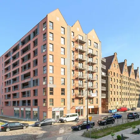 Apartament Waterlane Island Pool & Gym