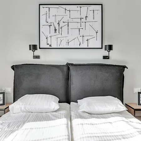 Waterlane Island Pool & Gym