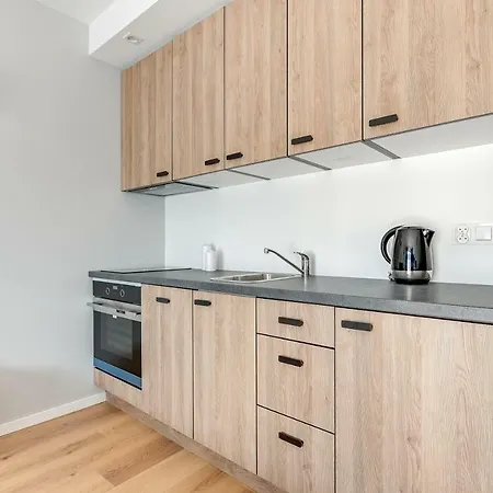 Waterlane Island Pool & Gym *