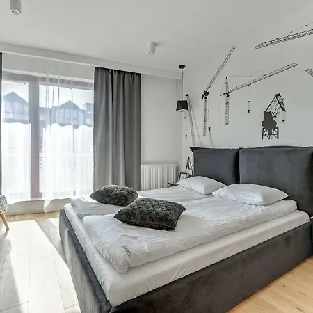 Apartment Waterlane Island Pool & Gym *