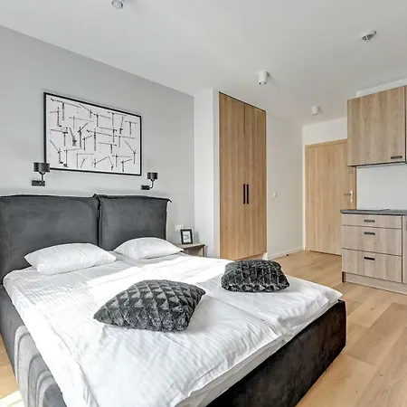 Waterlane Island Pool & Gym * Danzig