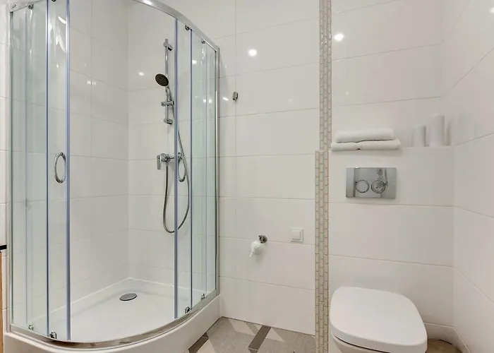 Waterlane Island Pool & Gym Lägenhet *