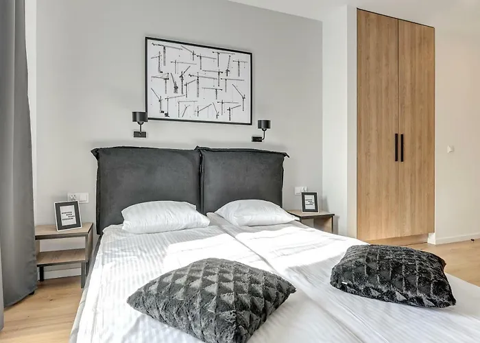 Waterlane Island Pool & Gym Daire *