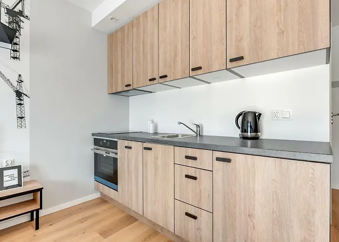 Waterlane Island Pool & Gym *