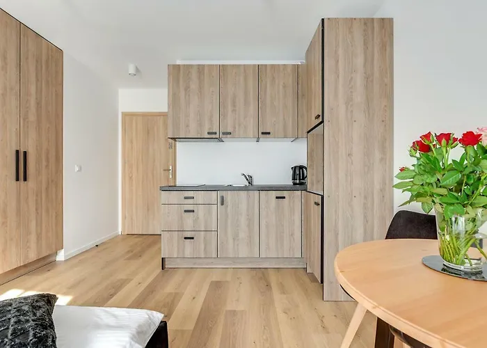 Daire Waterlane Island Pool & Gym *