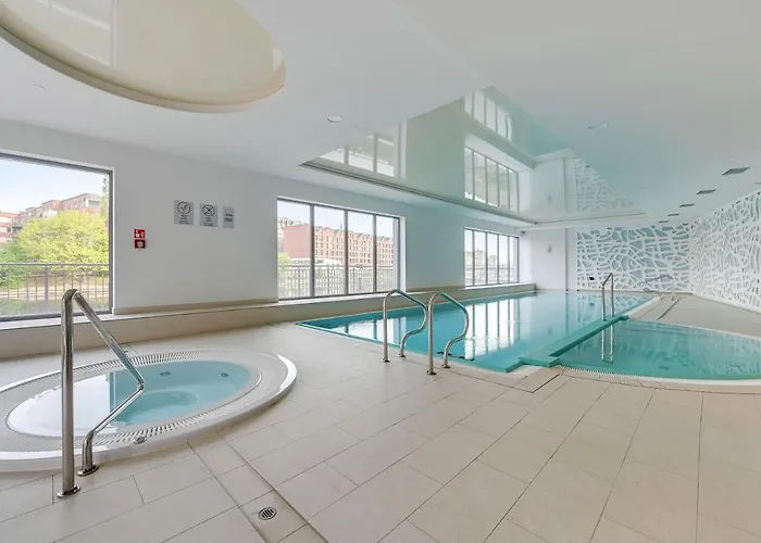 Lägenhet Waterlane Island Pool & Gym Gdańsk